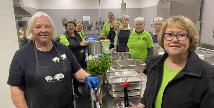 Carevan Wagga team with Lynne Graham (front left)